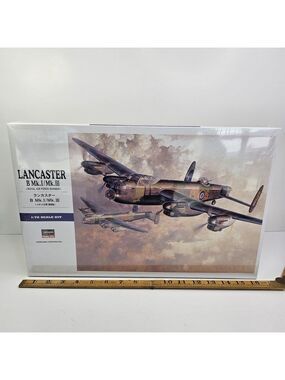 SEALED Hasegawa 1/72 Lancaster B Mk.I/Mk.III WWII British Bomber E23 NEW